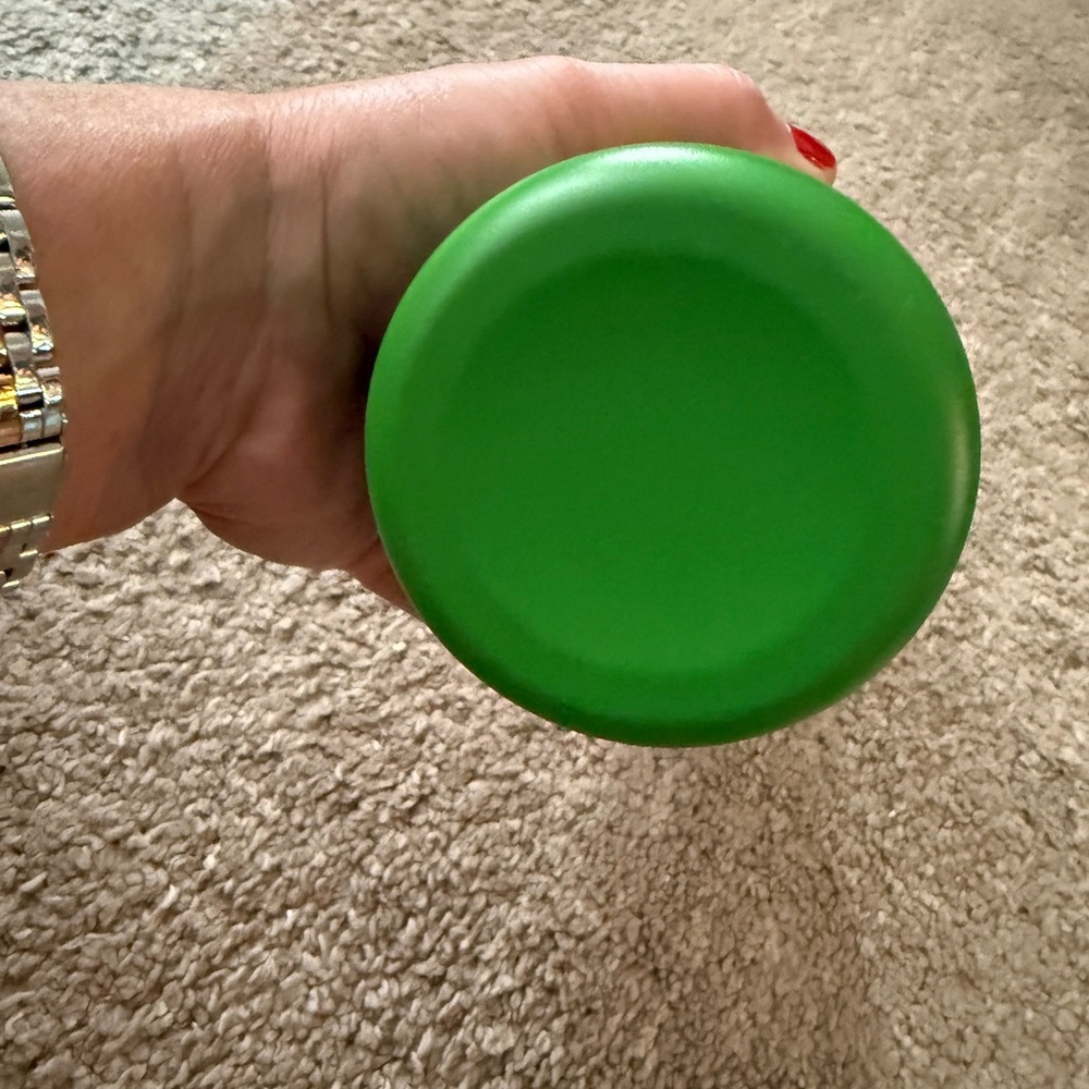 Kate Spade Vibrant Green Bottle - Picture 4 of 4